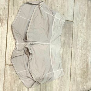 Lulu lemon speed up low rise shorts